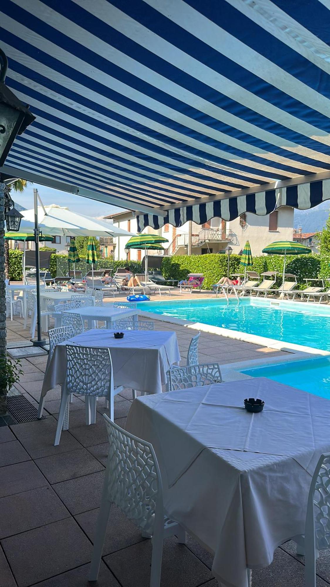 Hotel Sonenga Менаджо Екстериор снимка
