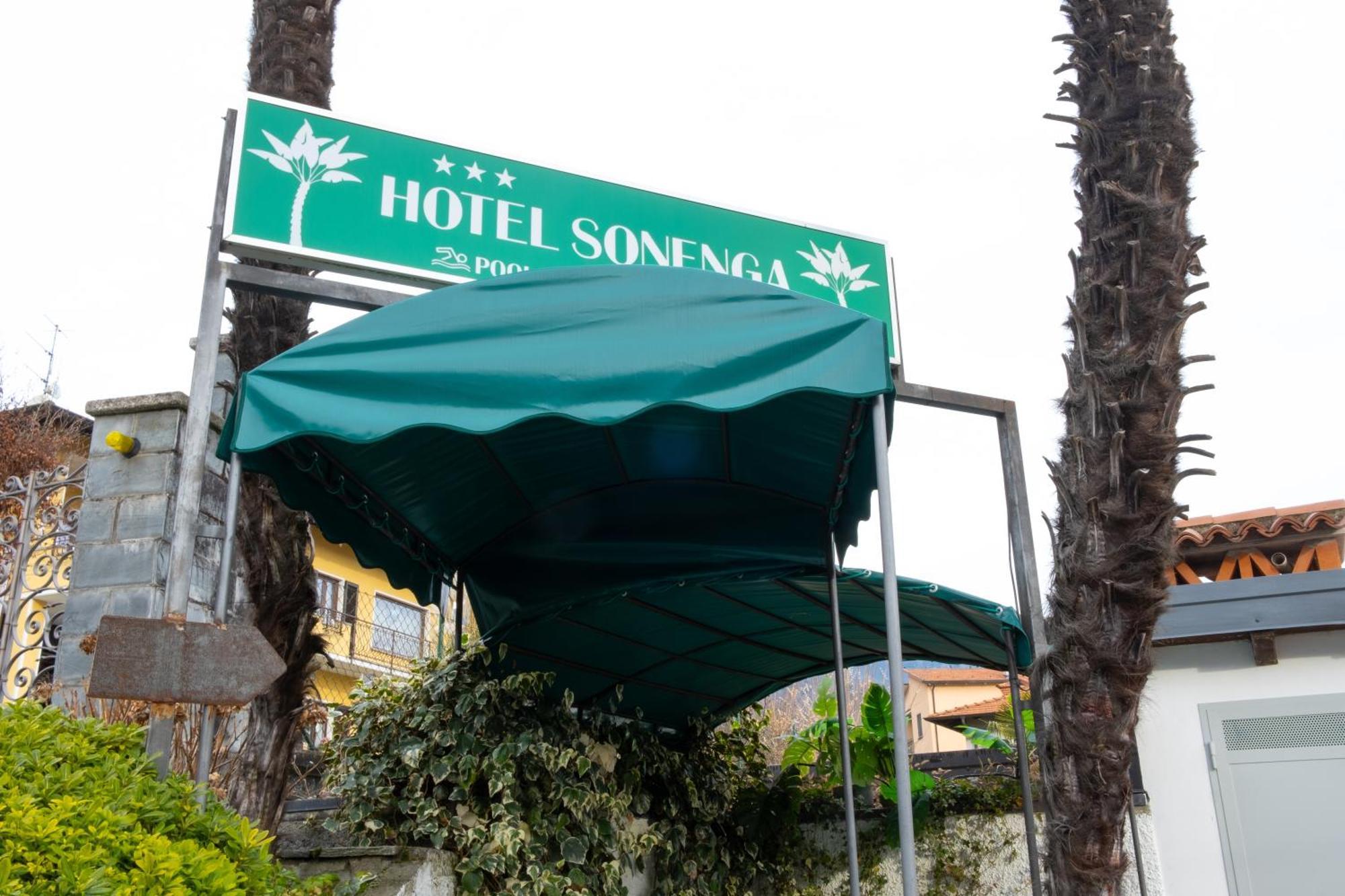 Hotel Sonenga Менаджо Екстериор снимка