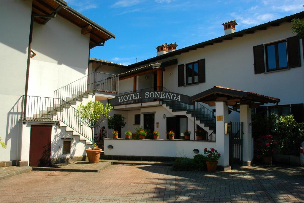 Hotel Sonenga Менаджо Екстериор снимка
